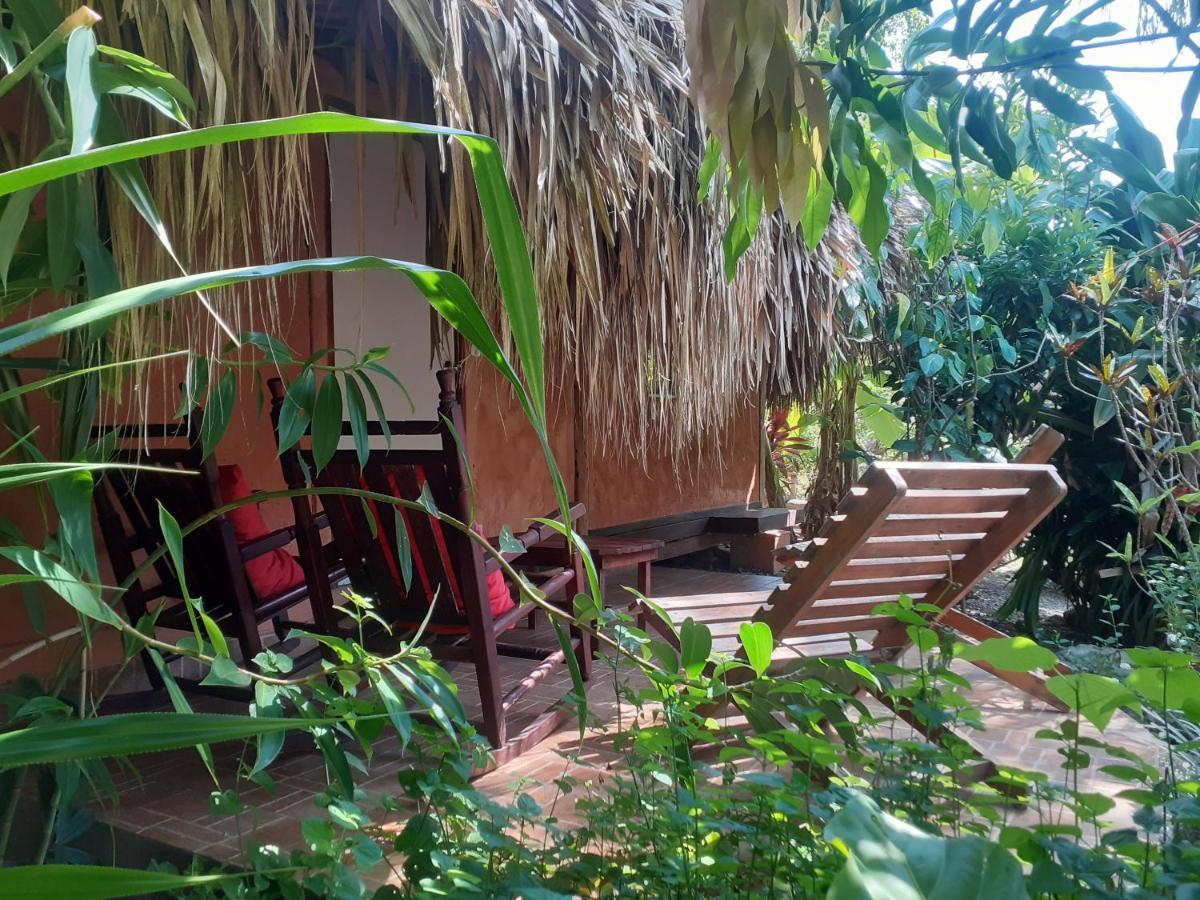 Sexto Sentido Cabanas & Pan Frances Palomino Rum bild